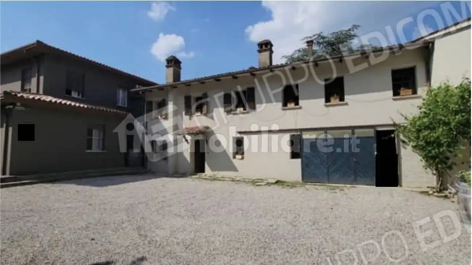 Casa indipendente in asta a Baone