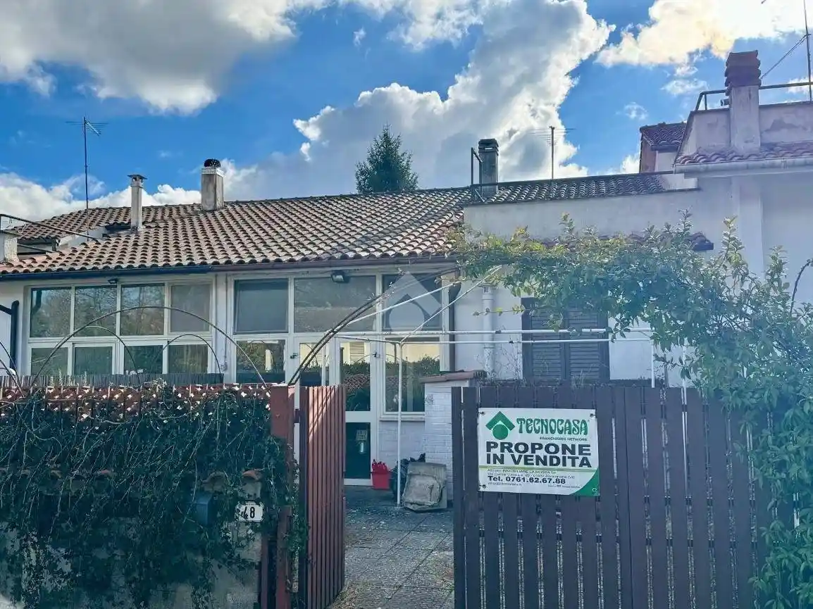 Villetta a schiera in vendita a Ronciglione