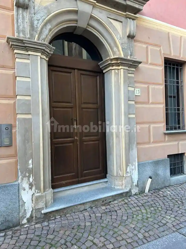 Bilocale via Santa Croce 8, Centro Storico, Cuneo - foto 2