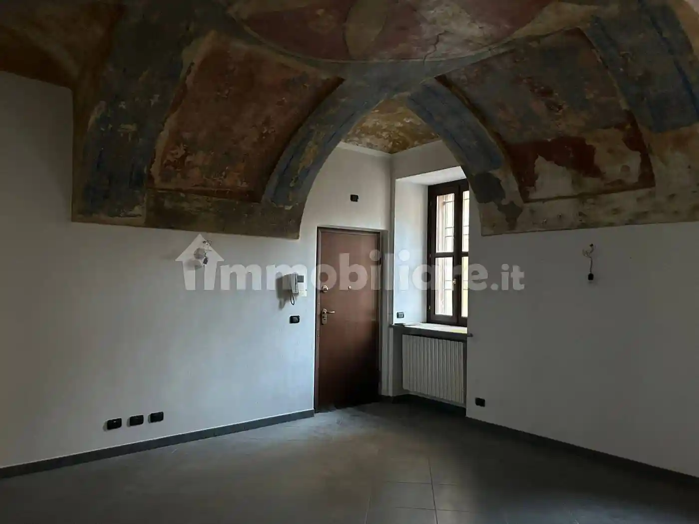 Bilocale via Santa Croce 8, Centro Storico, Cuneo - foto 4