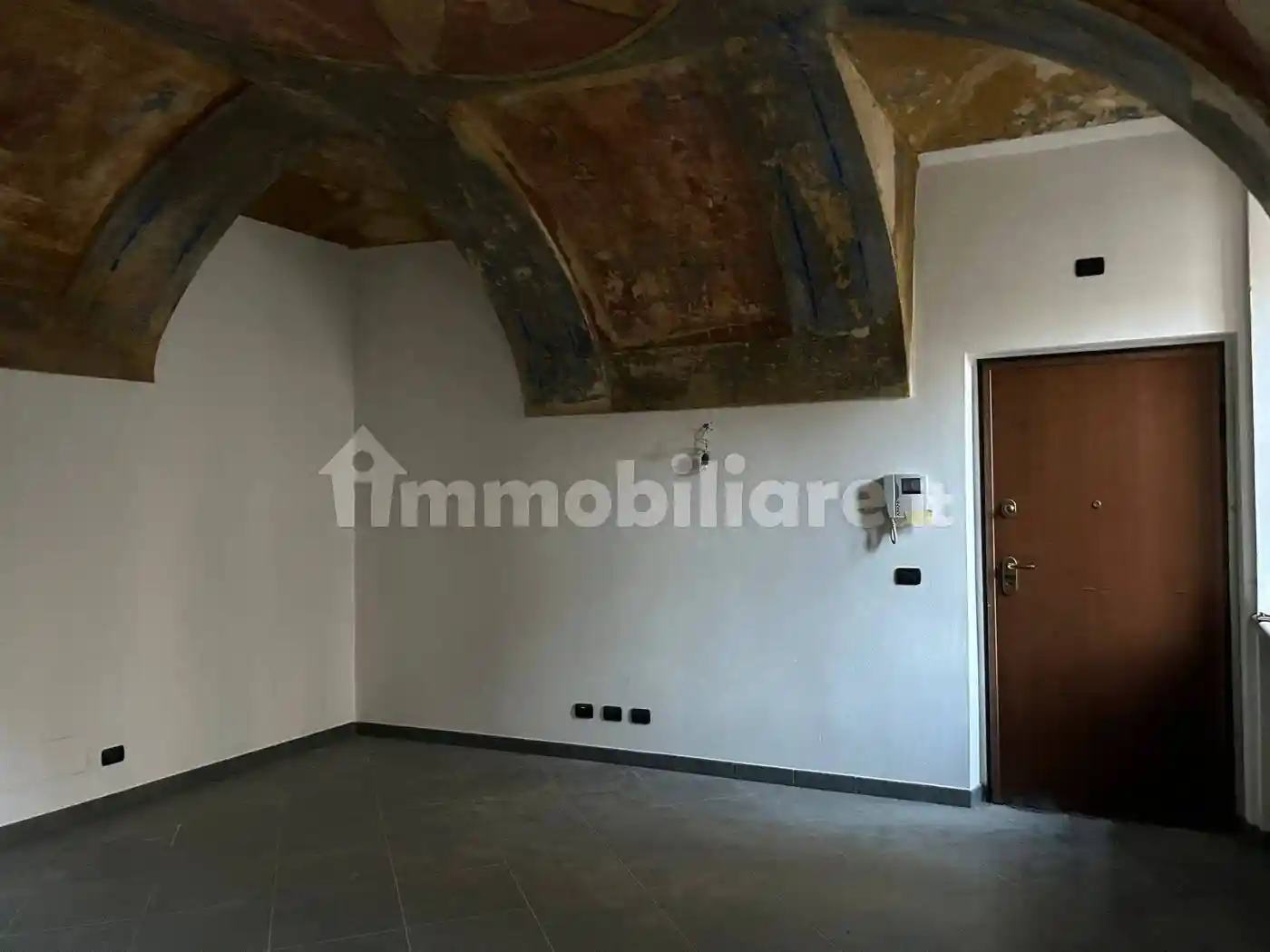 Bilocale via Santa Croce 8, Centro Storico, Cuneo - foto 5