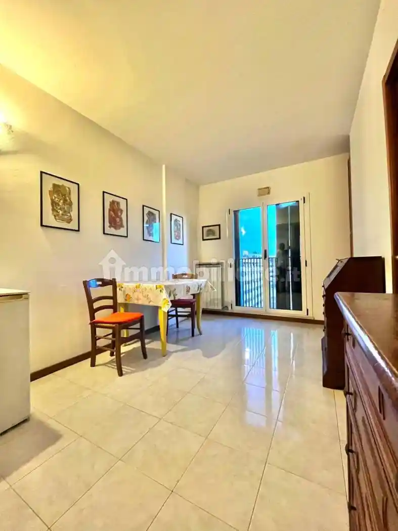 Bilocale via Mario Angeloni, Semicentro - Stazione, Perugia - foto 2