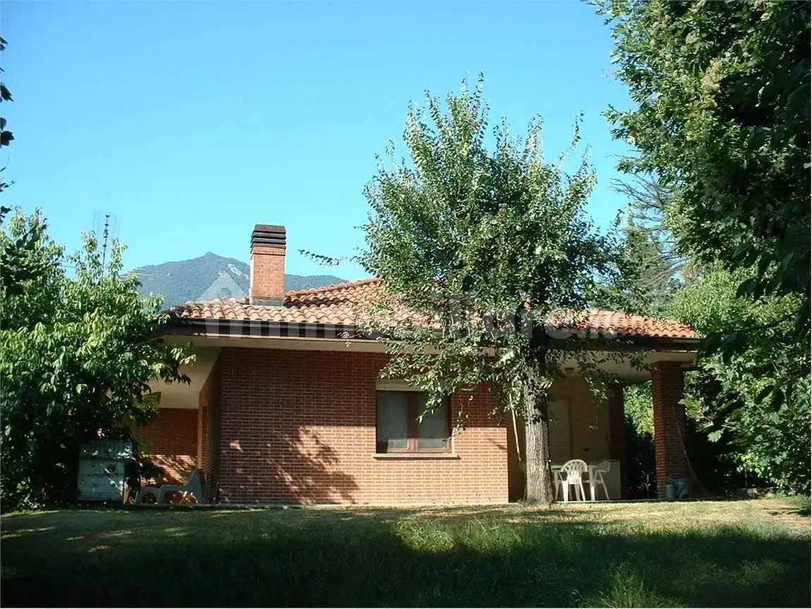 Villa in affitto a Cumiana