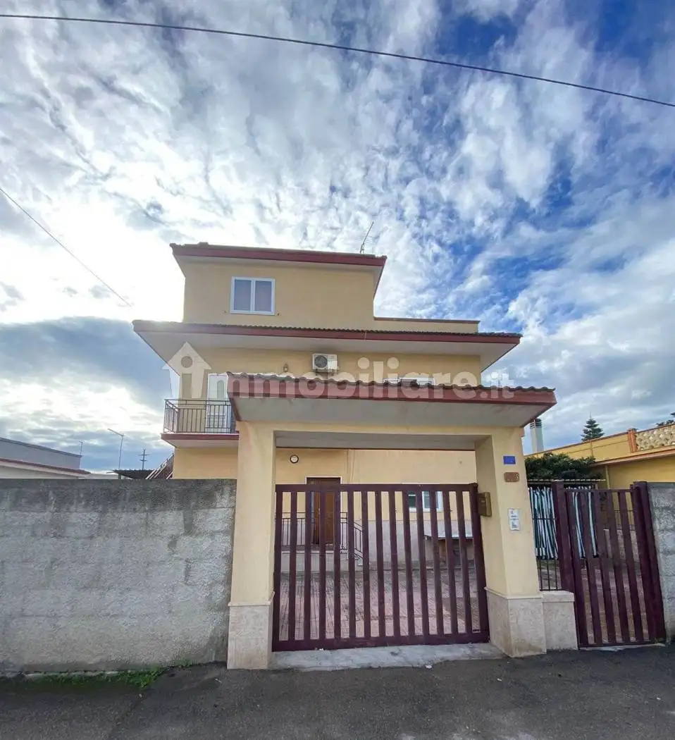 Villa in vendita a Leporano