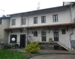Casa indipendente in asta a Valperga