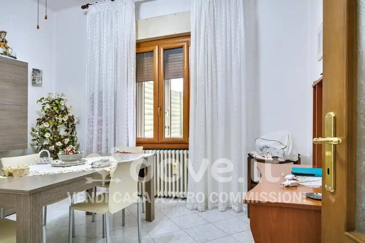 Villa unifamiliare via Antonio Dolcetti 11, Pontelagoscuro, Ferrara - foto 2