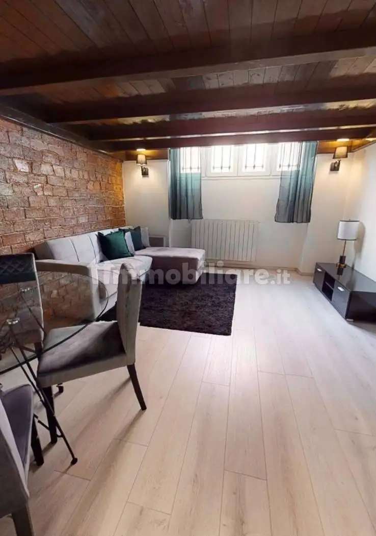 Apartment in vendita a Milan