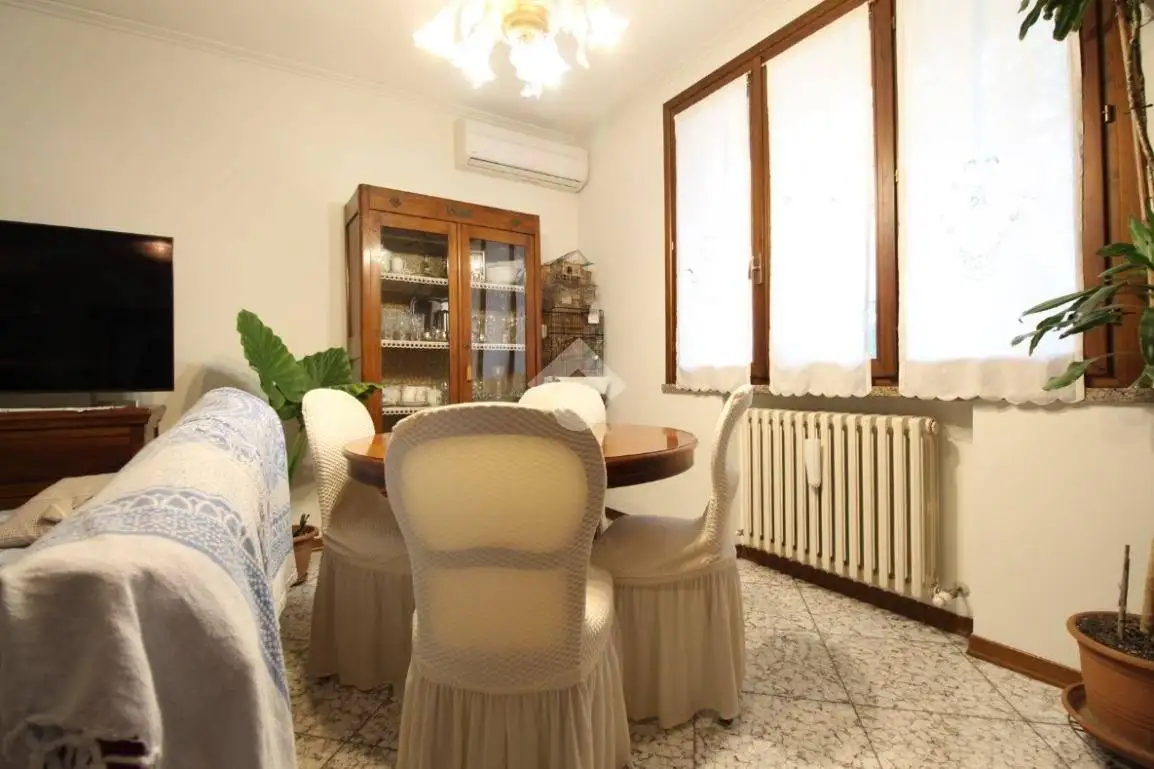 Villa a schiera via Canale 1, Centro, Casalgrande - foto 5