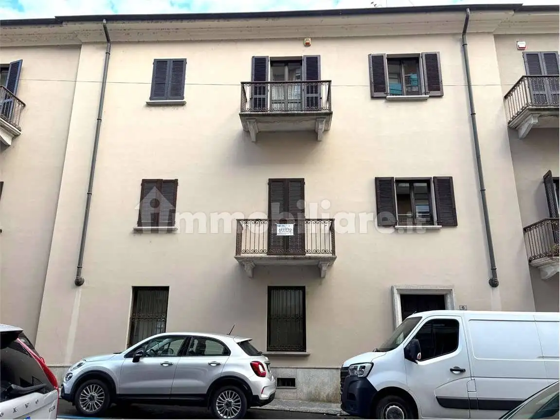 Appartamento in affitto a Arona