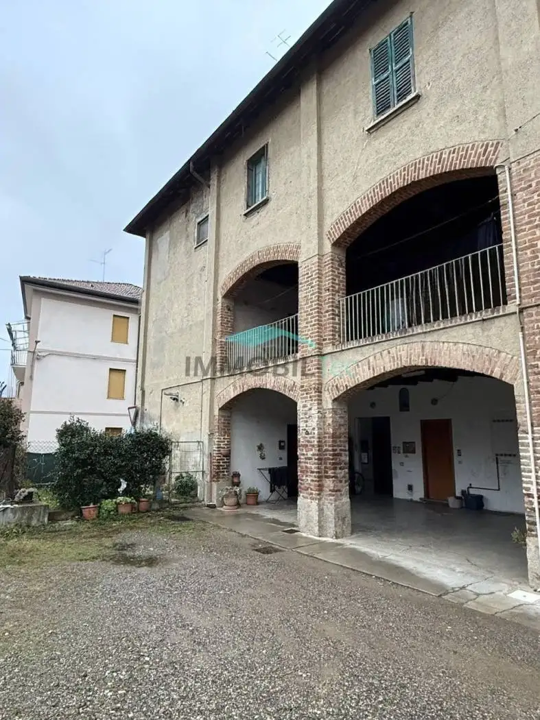 Appartamento in vendita a Cogliate