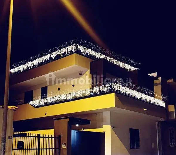 Casa indipendente in vendita a Mondragone