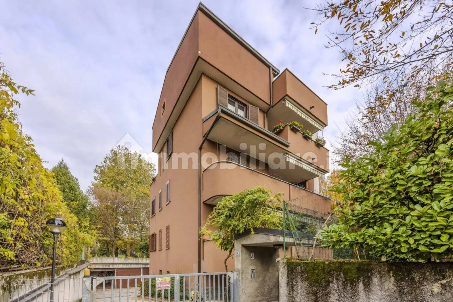 Trilocale via Valera, 14, Centro, Arese - foto 2