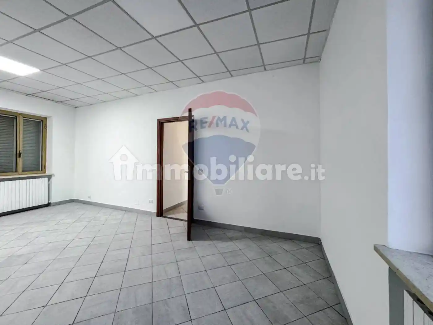 Trilocale via Custozza 2, Caresanablot - foto 3