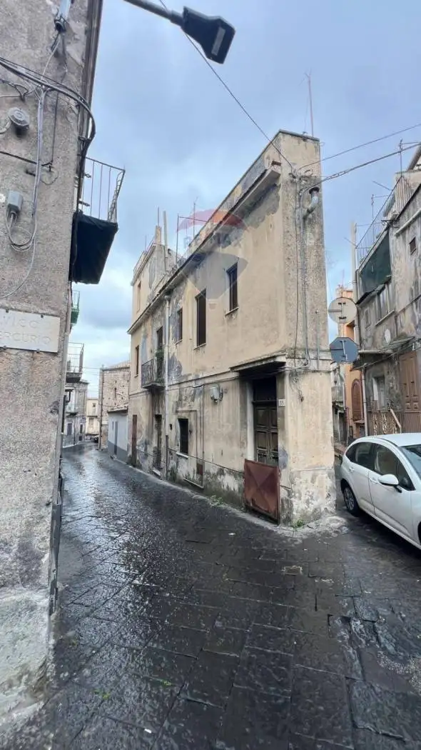 Terratetto unifamiliare via San Pietro 31, Bronte - foto 3