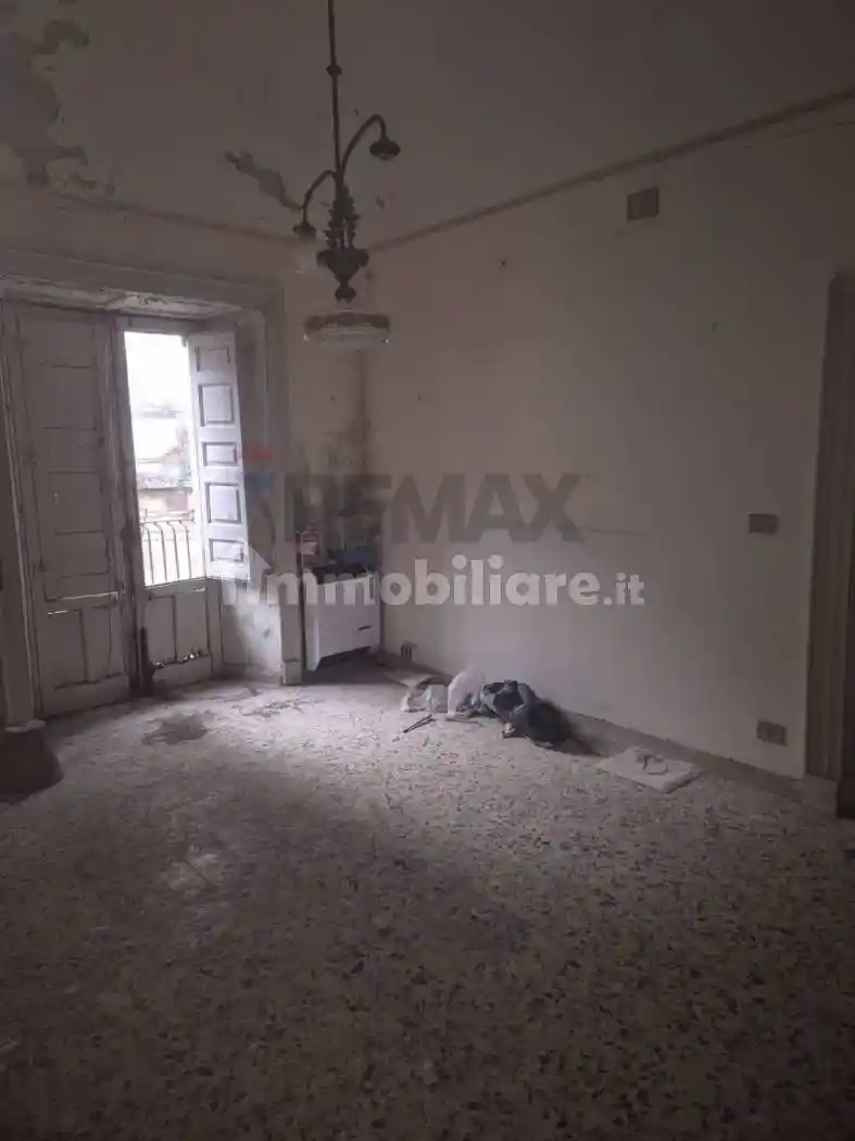 Casa indipendente in vendita a Castiglione di Sicilia