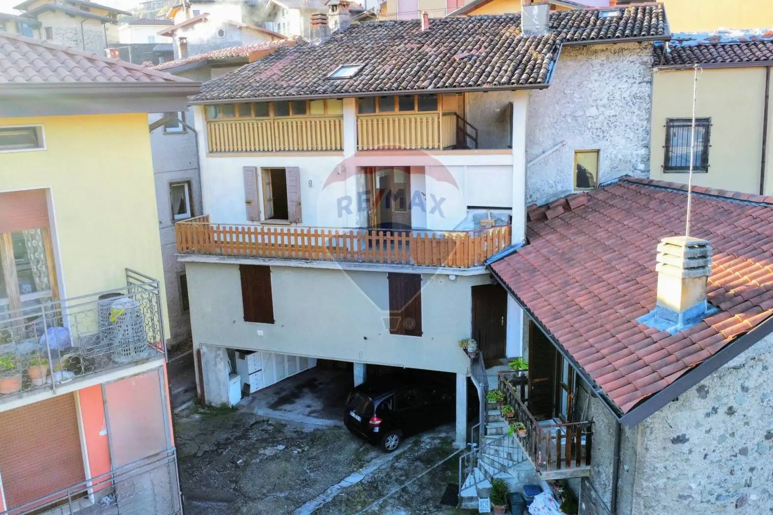 Appartamento in vendita a Costa Volpino