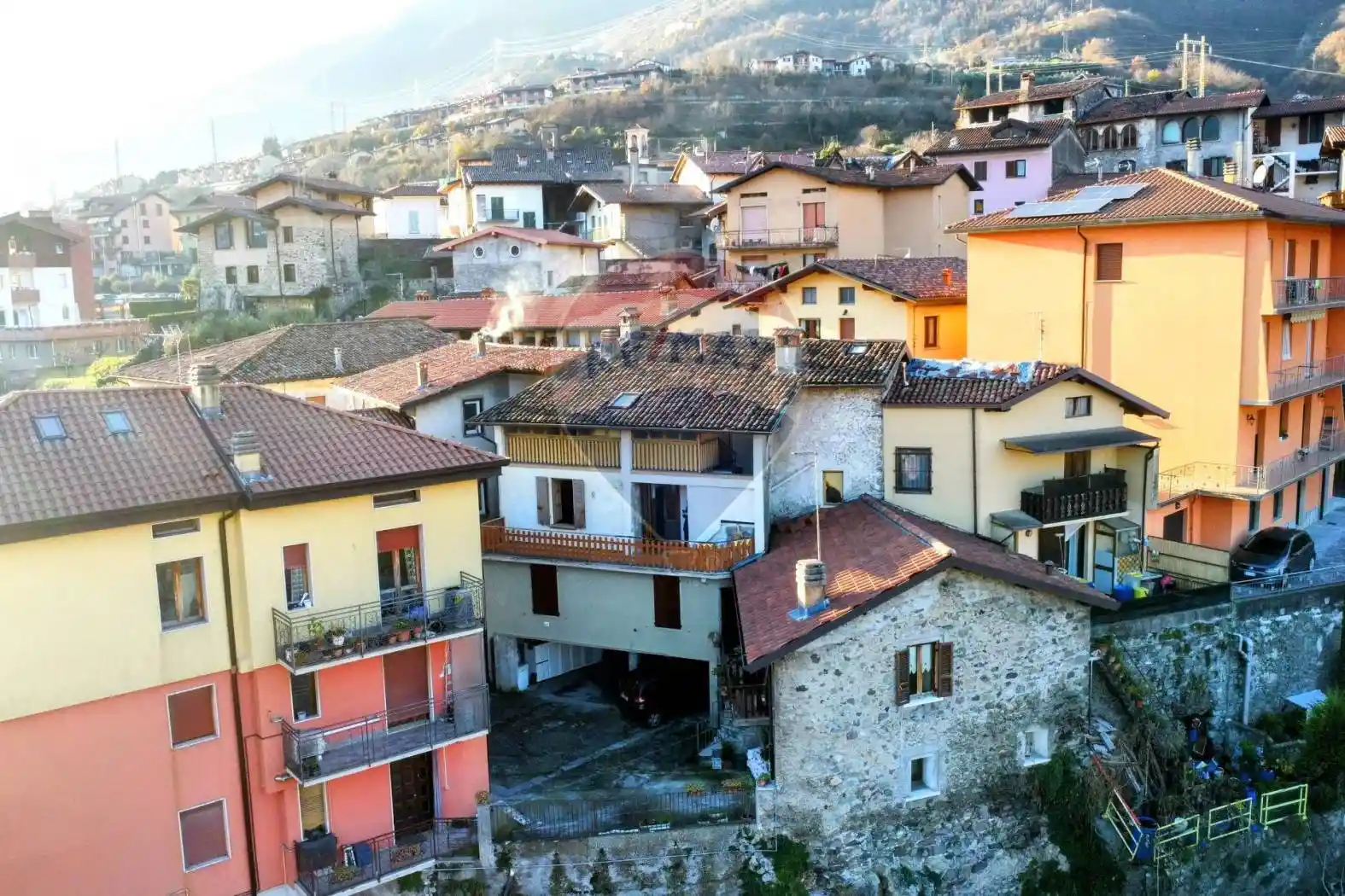 Quadrilocale buono stato, su più livelli, Centro, Costa Volpino - foto 2