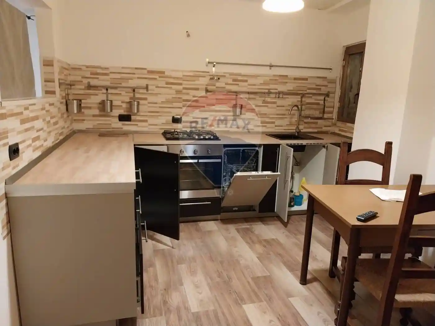 Terratetto plurifamiliare 60 m², ottimo stato, Brezzo, Brezzo di Bedero - foto 2