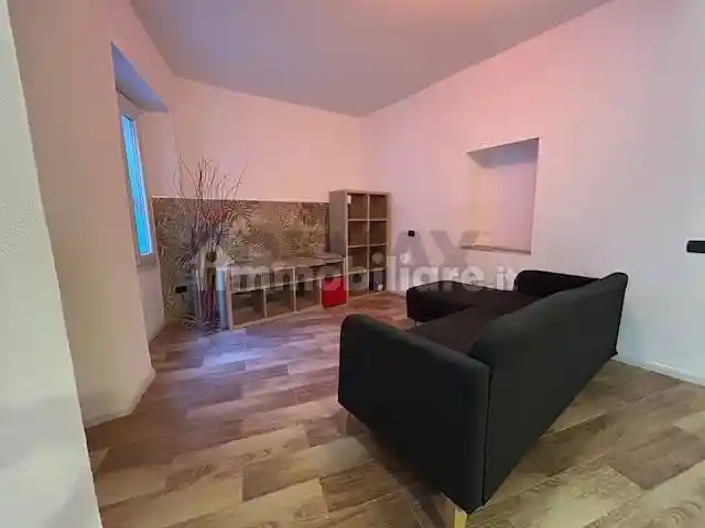 Casa indipendente in vendita a Brezzo di Bedero