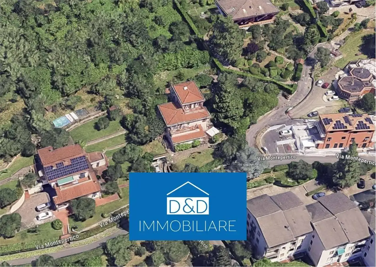 Villa in asta a La Spezia