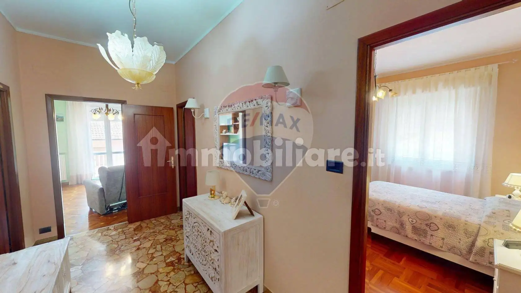 Appartamento in vendita a Serra Riccò