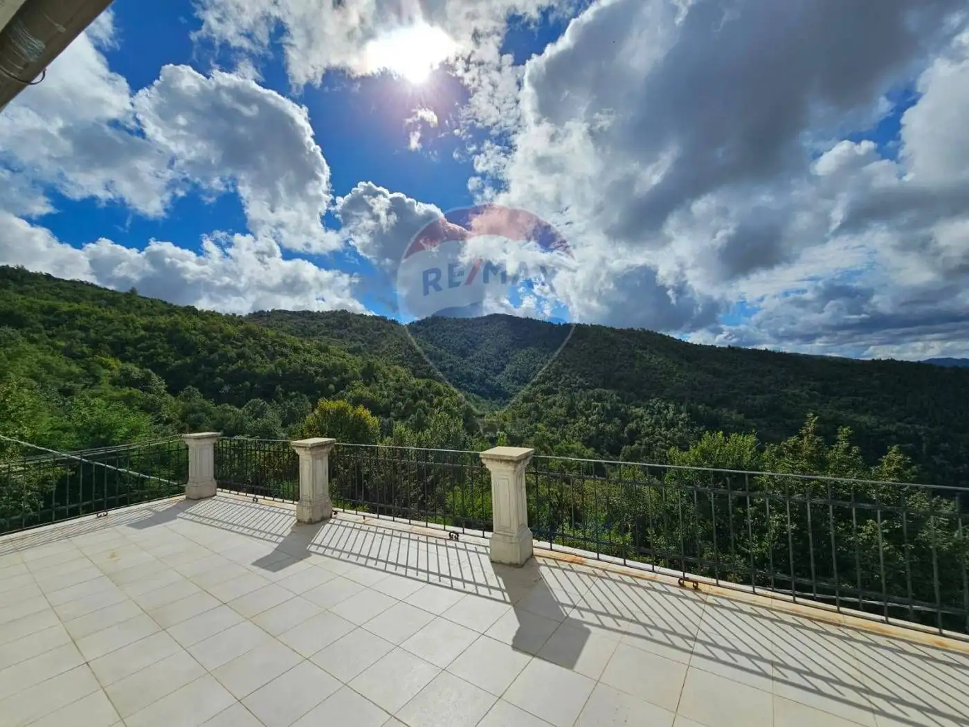 Casa indipendente in vendita a Sesta Godano