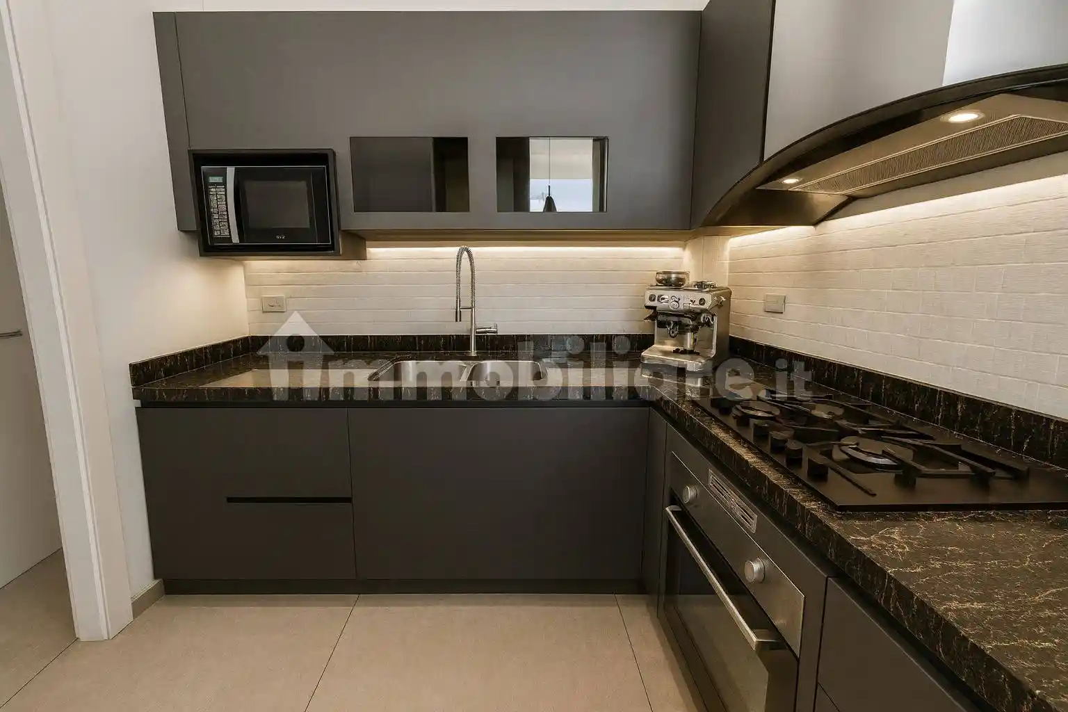 Trilocale nuovo, terzo piano, Centro Storico, Chioggia - foto 5