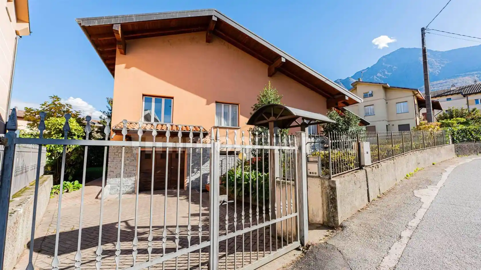 Terratetto unifamiliare via Al Bacco 3, Colico Piano, Colico - foto 5