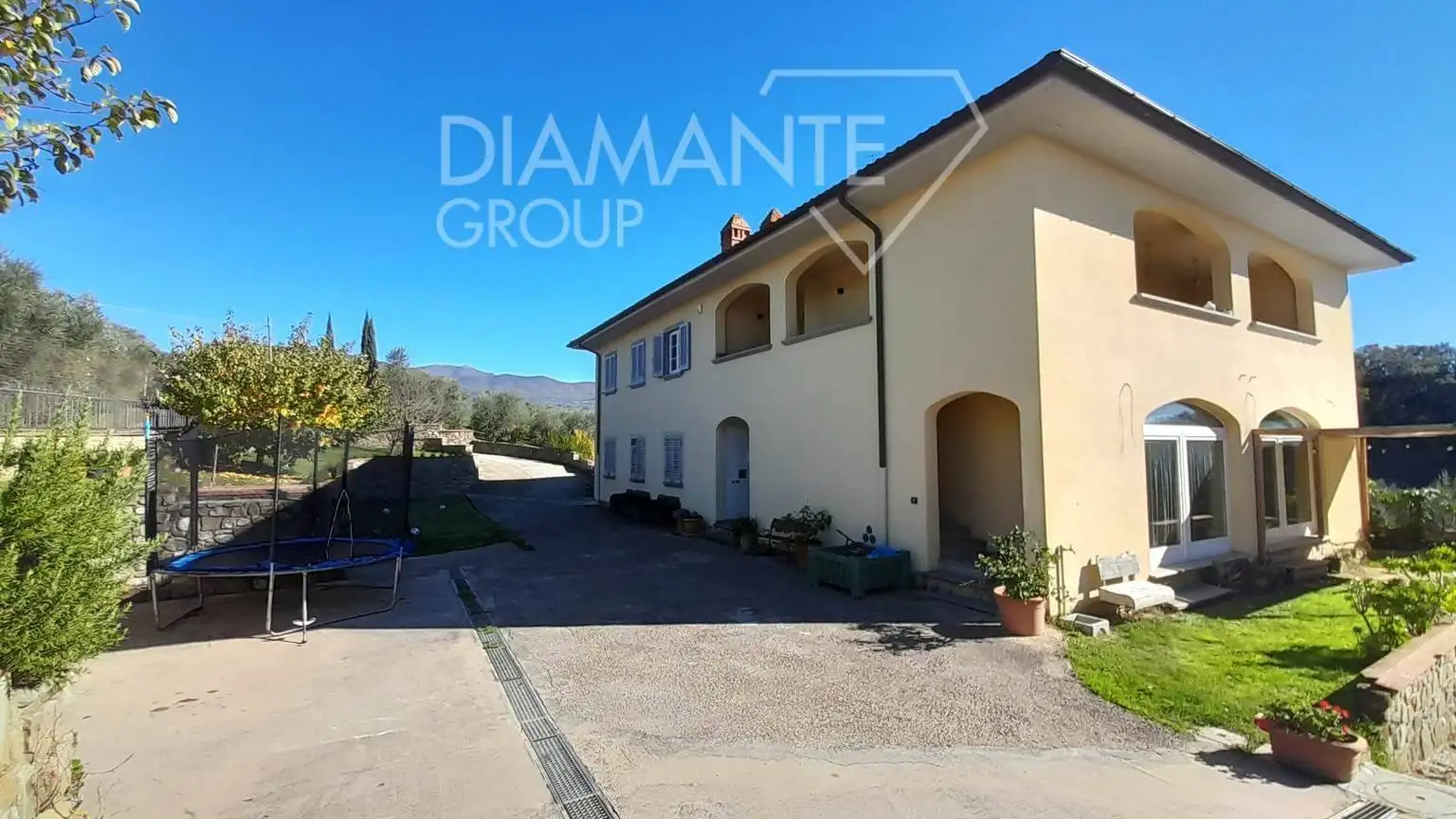 Villa unifamiliare, ottimo stato, 2950 m², Castelfranco Di Sopra, Castelfranco Piandisco - foto 4