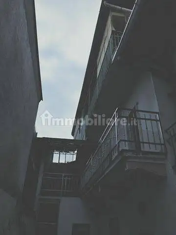 Appartamento in asta a Lonate Pozzolo