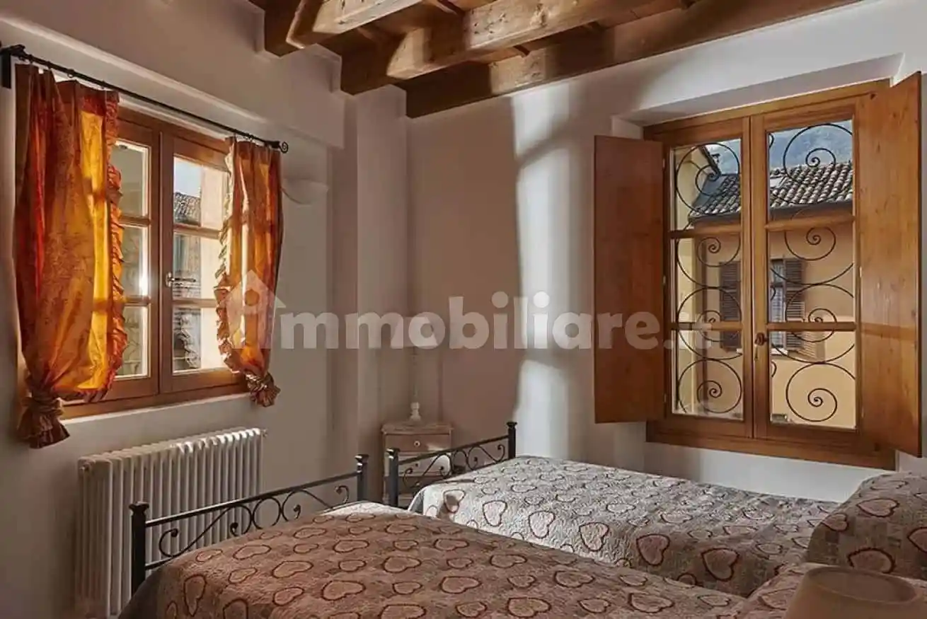 Trilocale via Cinque Giornate, Centro Storico, Como - foto 4