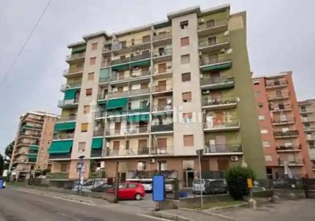 Appartamento in vendita a Senago