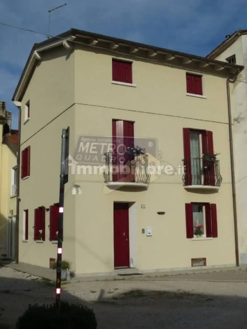 Villetta a schiera in vendita a Carrè