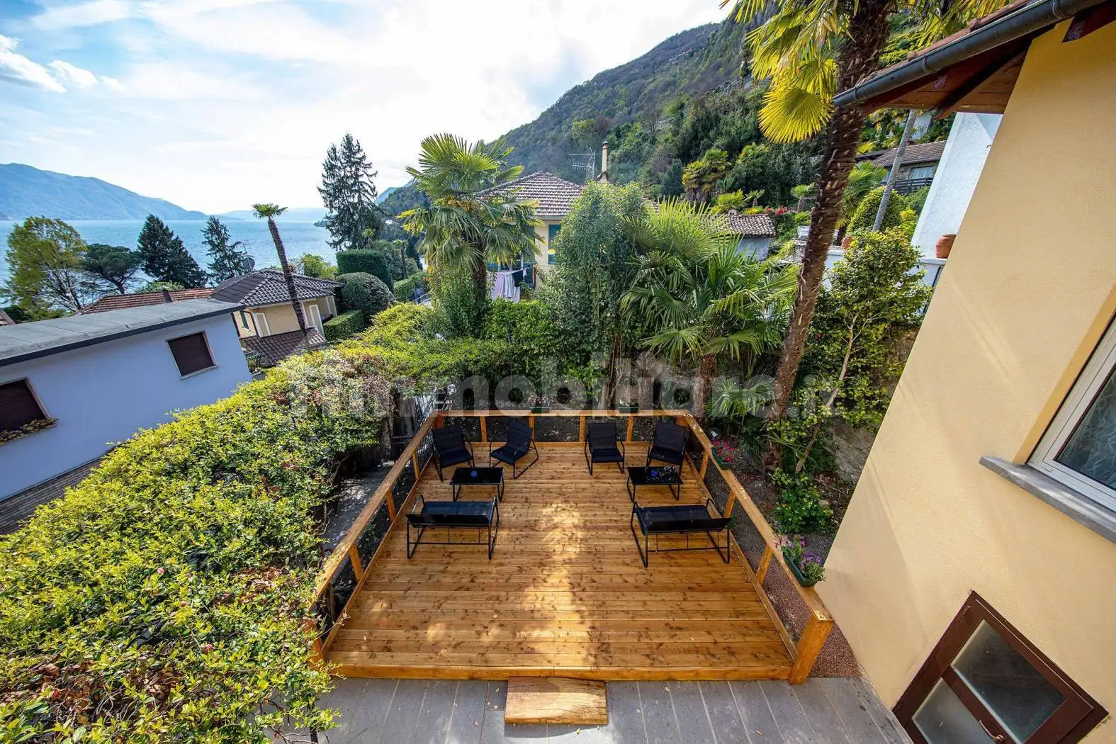 Casa indipendente in affitto a Cannero Riviera