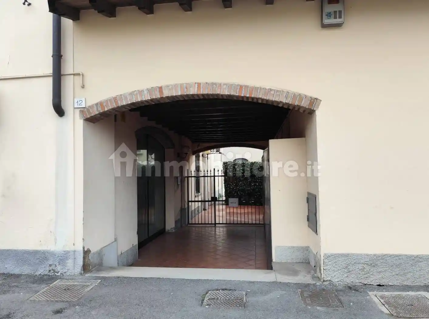 Trilocale via Alessandro Luzzago 12, Porta Milano, Brescia - foto 2