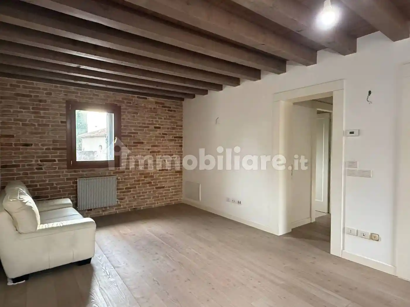 Bilocale via Giulio Salvadoretti 9, Centro, Vittorio Veneto - foto 5