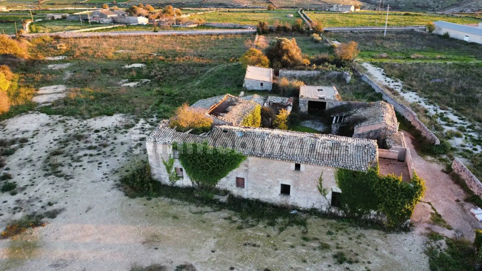 Rustico - Casale in vendita a Ragusa