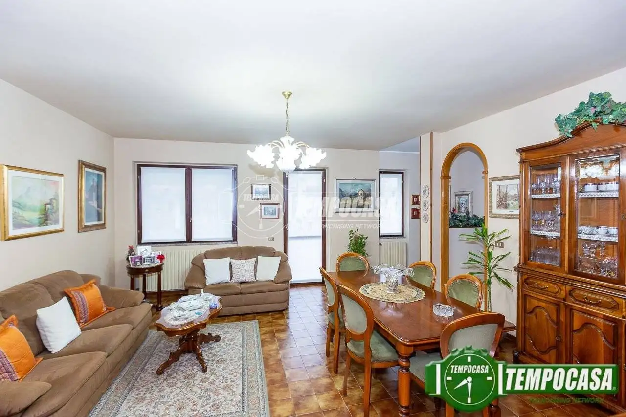 Villa a schiera via Angelo Ferri, Centro, Dovera - foto 5