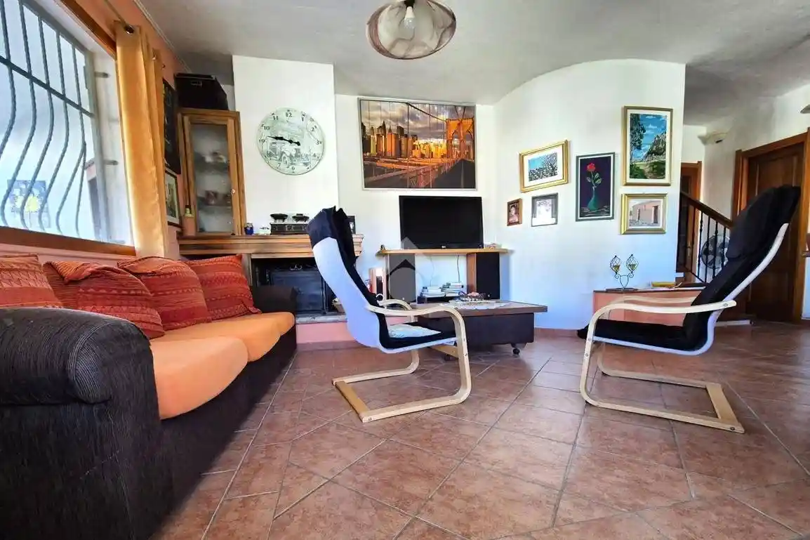 Villa bifamiliare via Canetti 43, Centro, Calasetta - foto 2