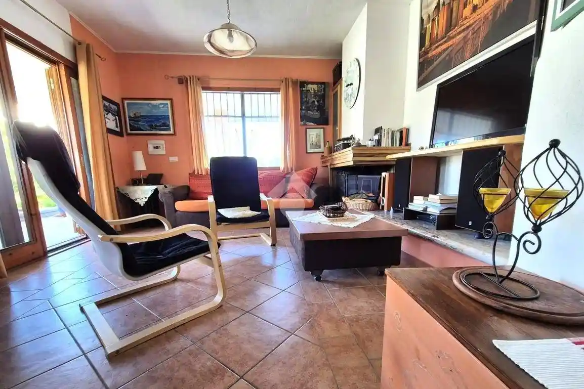 Villa bifamiliare via Canetti 43, Centro, Calasetta - foto 4