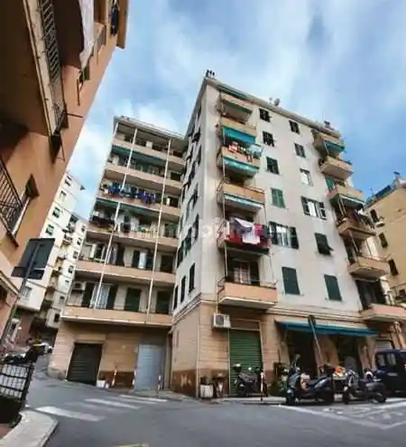Appartamento in vendita a Genova