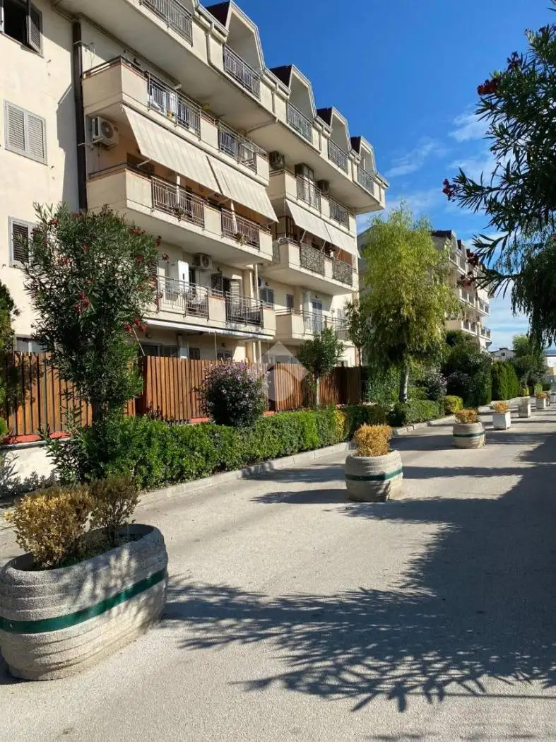 Quadrilocale via Tommaso Albarella 7, Acerra - foto 4