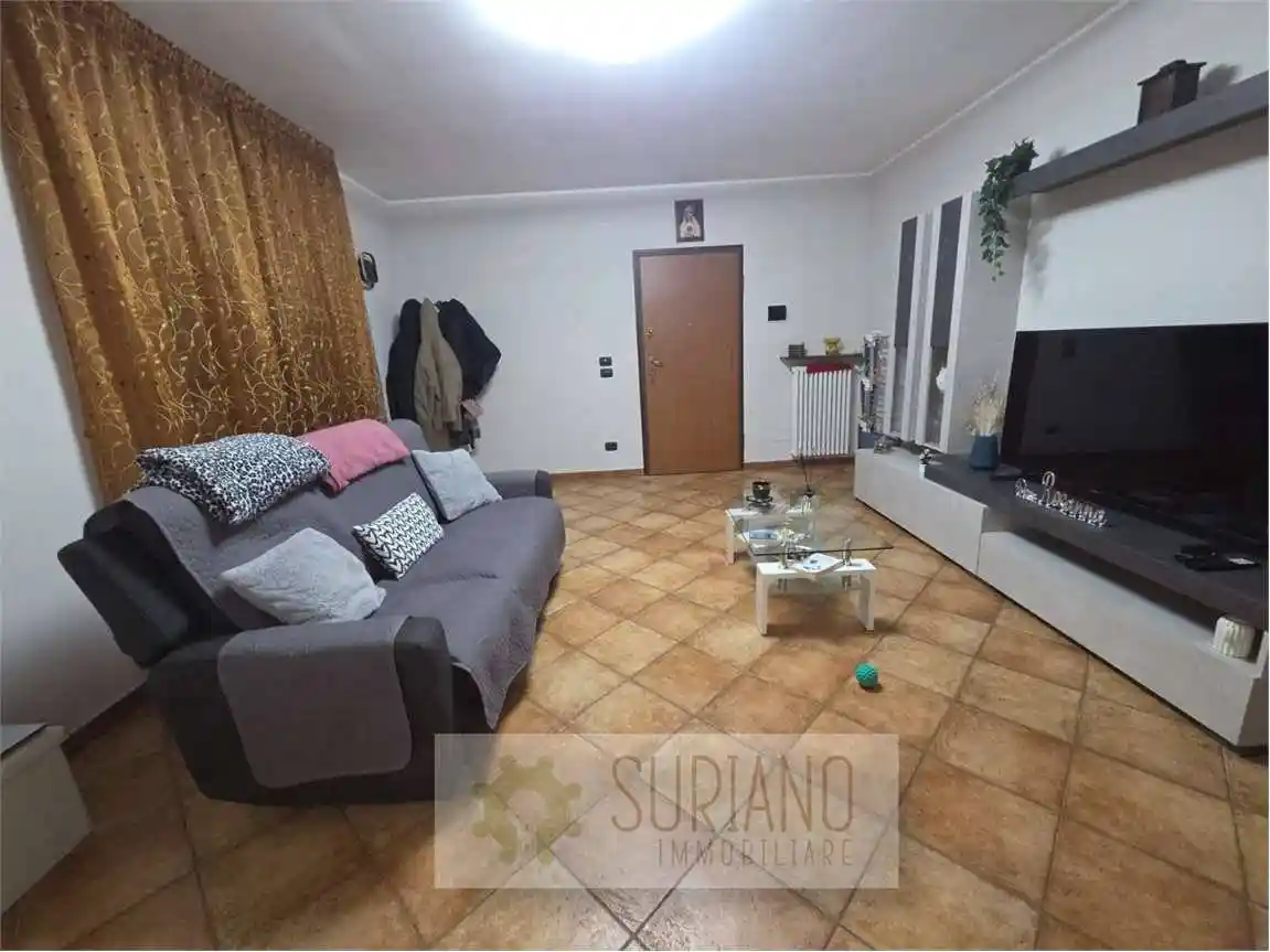 Trilocale ottimo stato, piano rialzato, San Valentino, Andria - foto 2