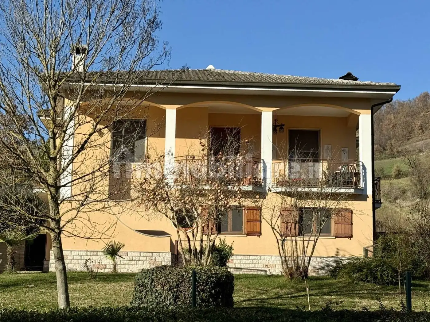 Villa in vendita a Montesegale