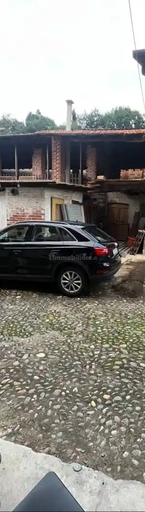 Terratetto unifamiliare via Camillo Benso di Cavour, Fara Novarese - foto 2