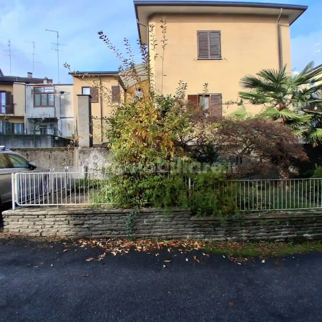 Trilocale via della Pace, Centro, Lomazzo - foto 2