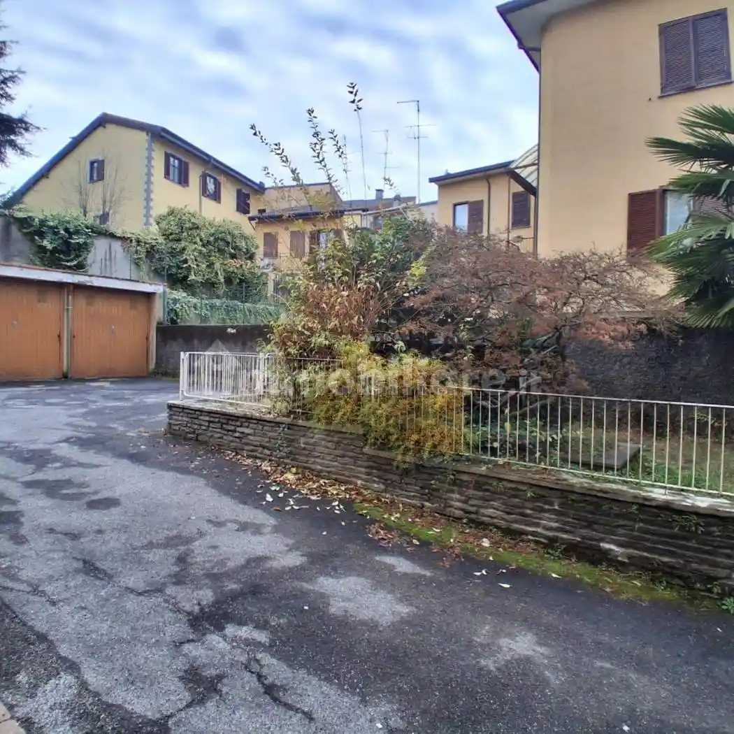 Trilocale via della Pace, Centro, Lomazzo - foto 4