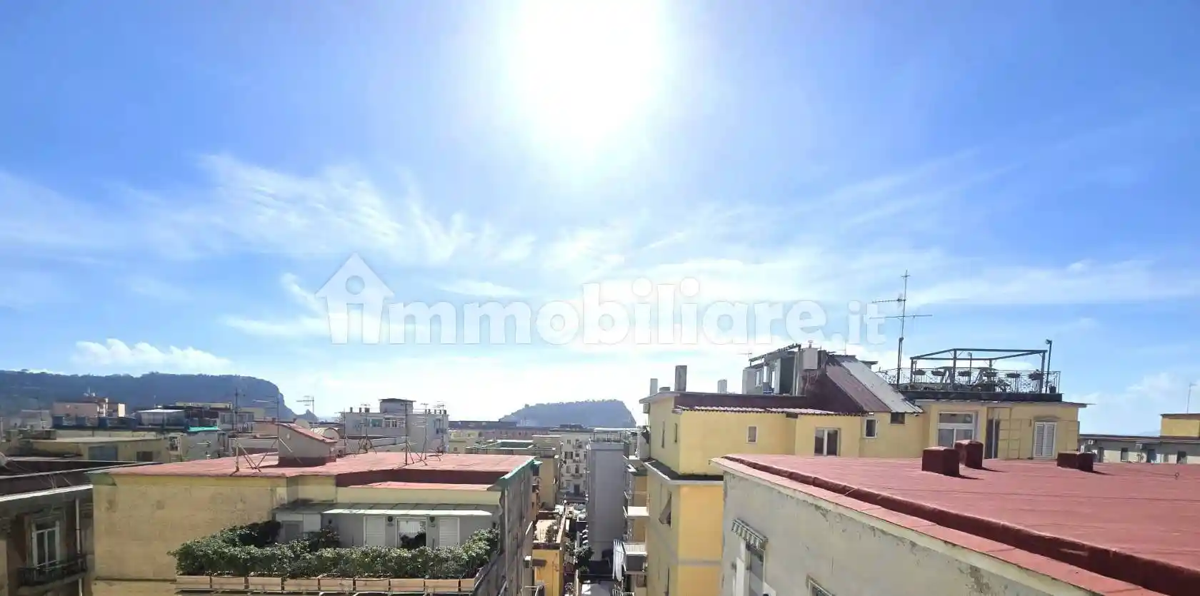 Appartamento in affitto a Napoli