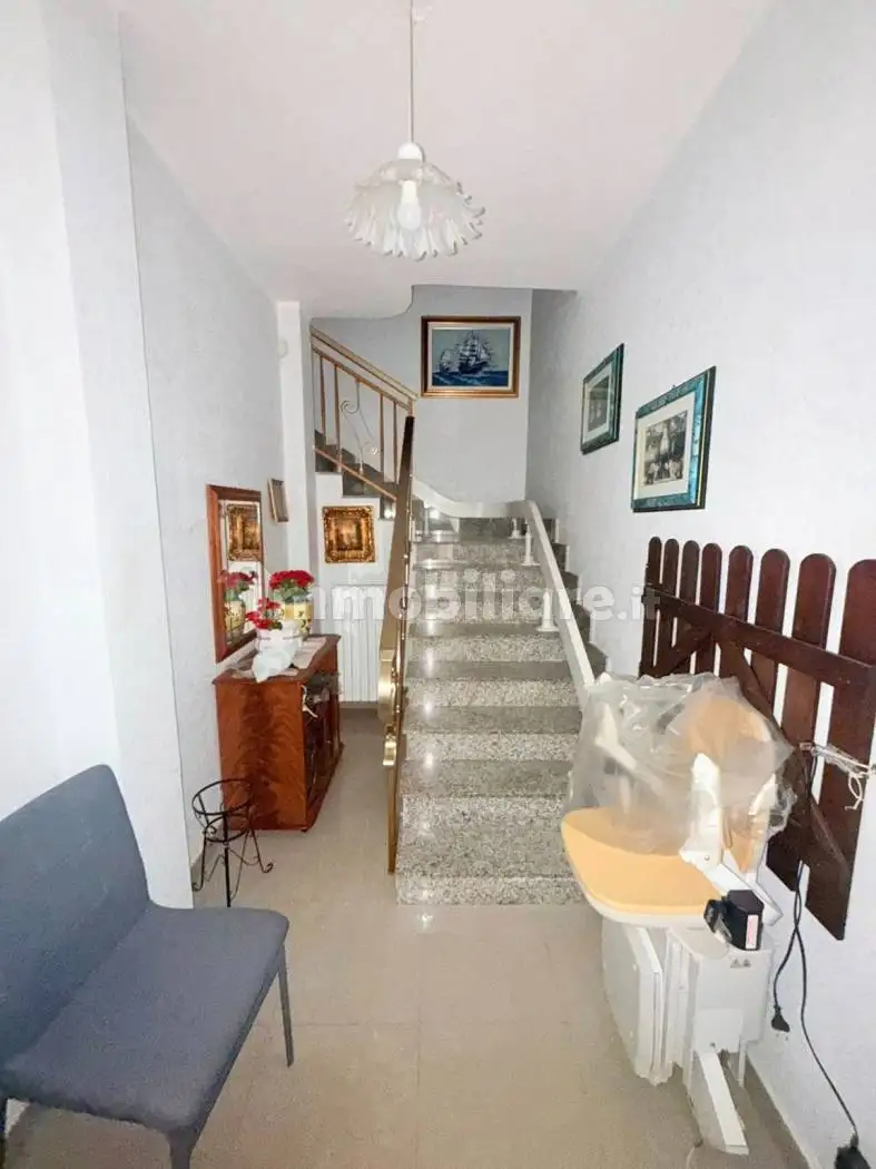 Casa indipendente in vendita a Acquaviva delle Fonti