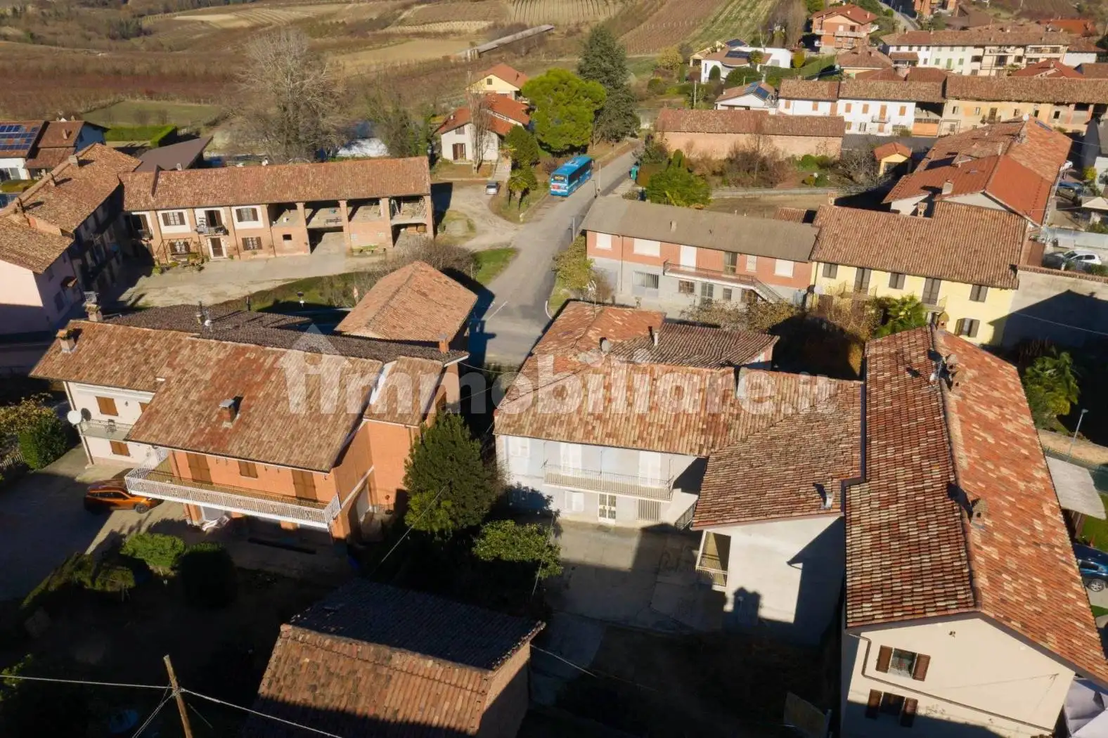 Villa in vendita a Magliano Alfieri